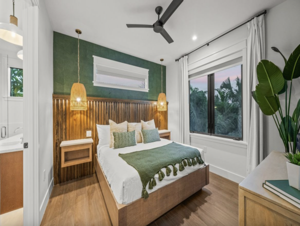 Luxury Lido Key Vacation Rental  Sarasota Beachfront Home with Rooftop Deck & Pool